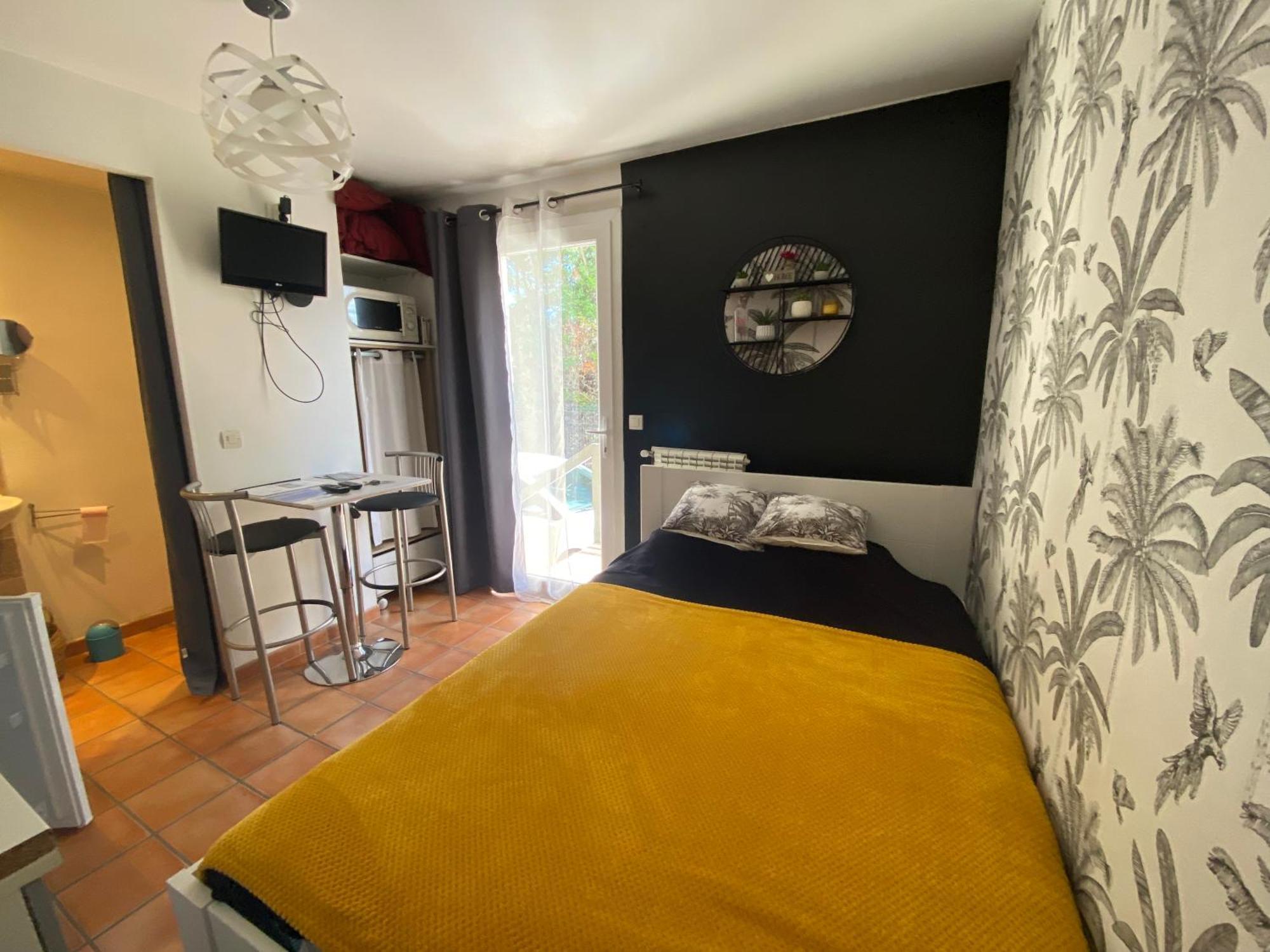 Pause Provencale Le Muy Apartment Bagian luar foto